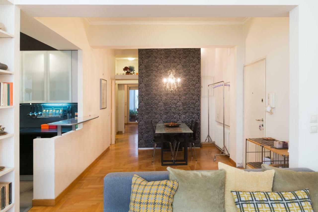 Stylish Flat With Veranda In The Heart Of Athens Exterior photo